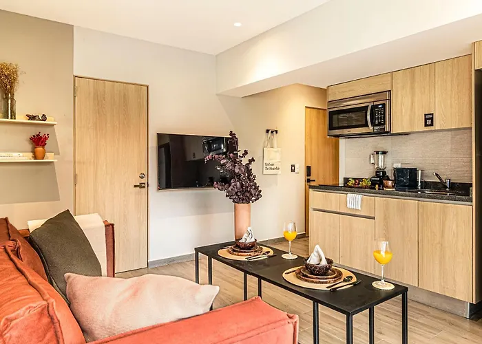 Aparthotel Kukun Homero Polanco 4*